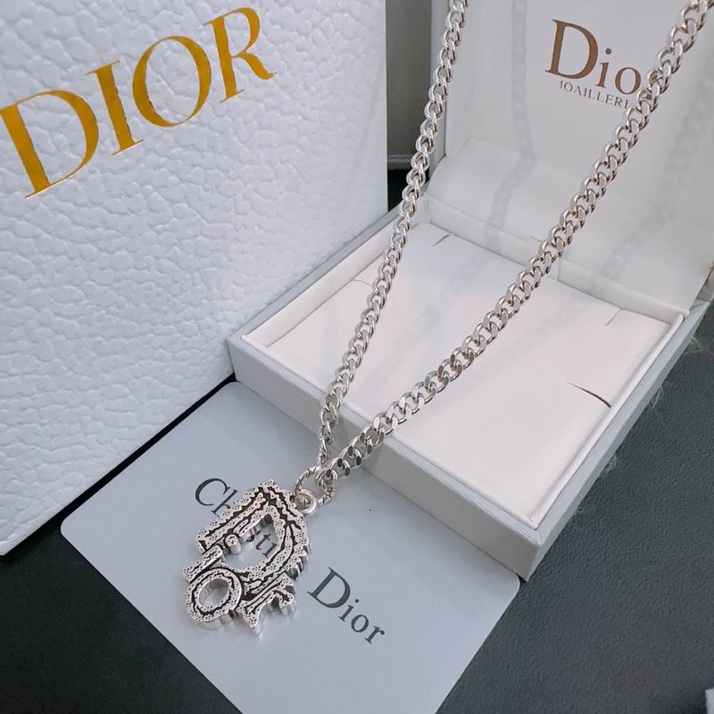 Dior Necklace 04lyr214 (6)
